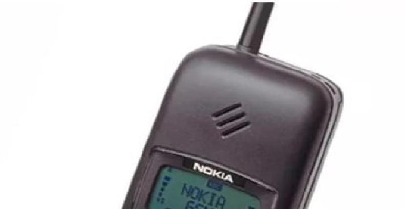 ¿Cuál es el primer móvil Nokia con GSM?